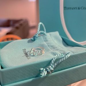 Tiffany sterling silver ring sz 6 1/2